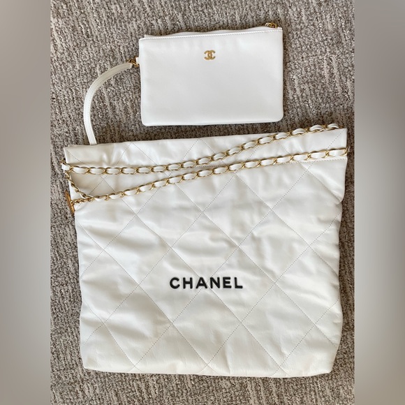 Customize 22 bag White Quilted Leather - Picture 9 of 9